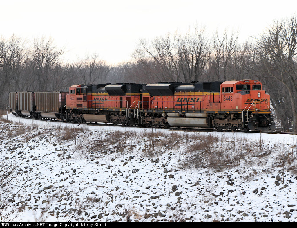 BNSF 8443